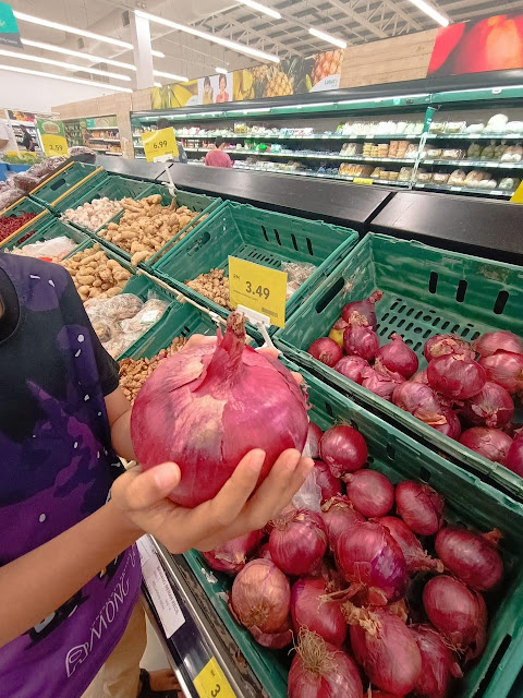 Bawang Besar Sekarang Kemain Besar Saiznya Kan?