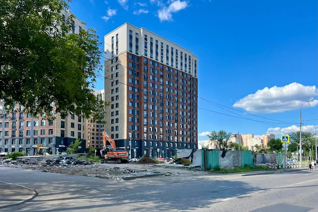 Большая Филёвская улица, жилой комплекс Only