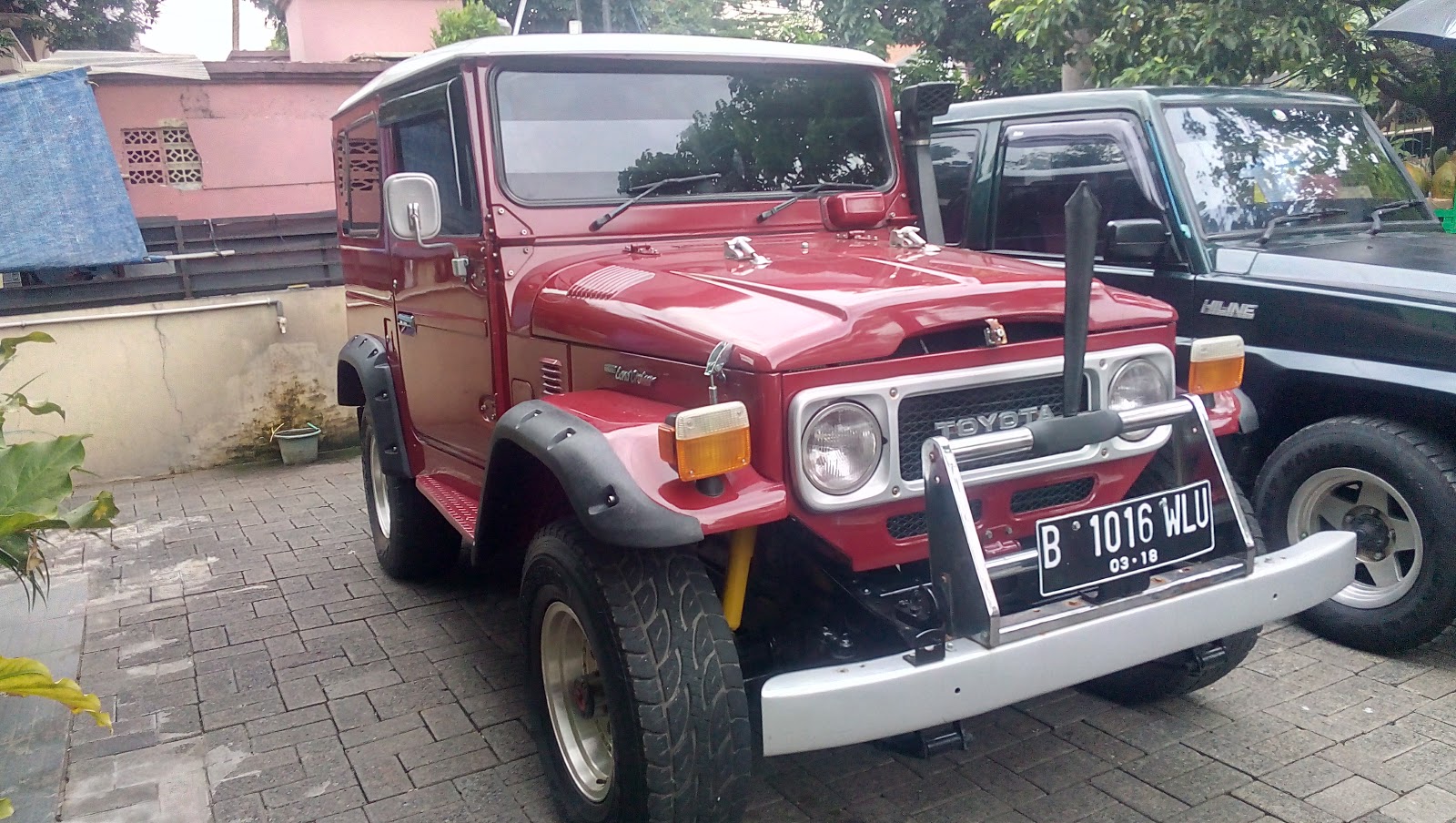 Dijual Land Cruiser Toyota  Lawas  Tahun 80 Tangan Pertama 