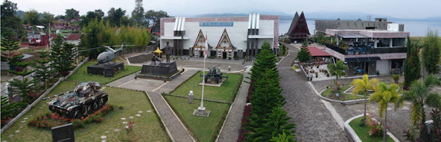 Museum Batak TB SILALAHI CENTER di Balige Sumatera Utara