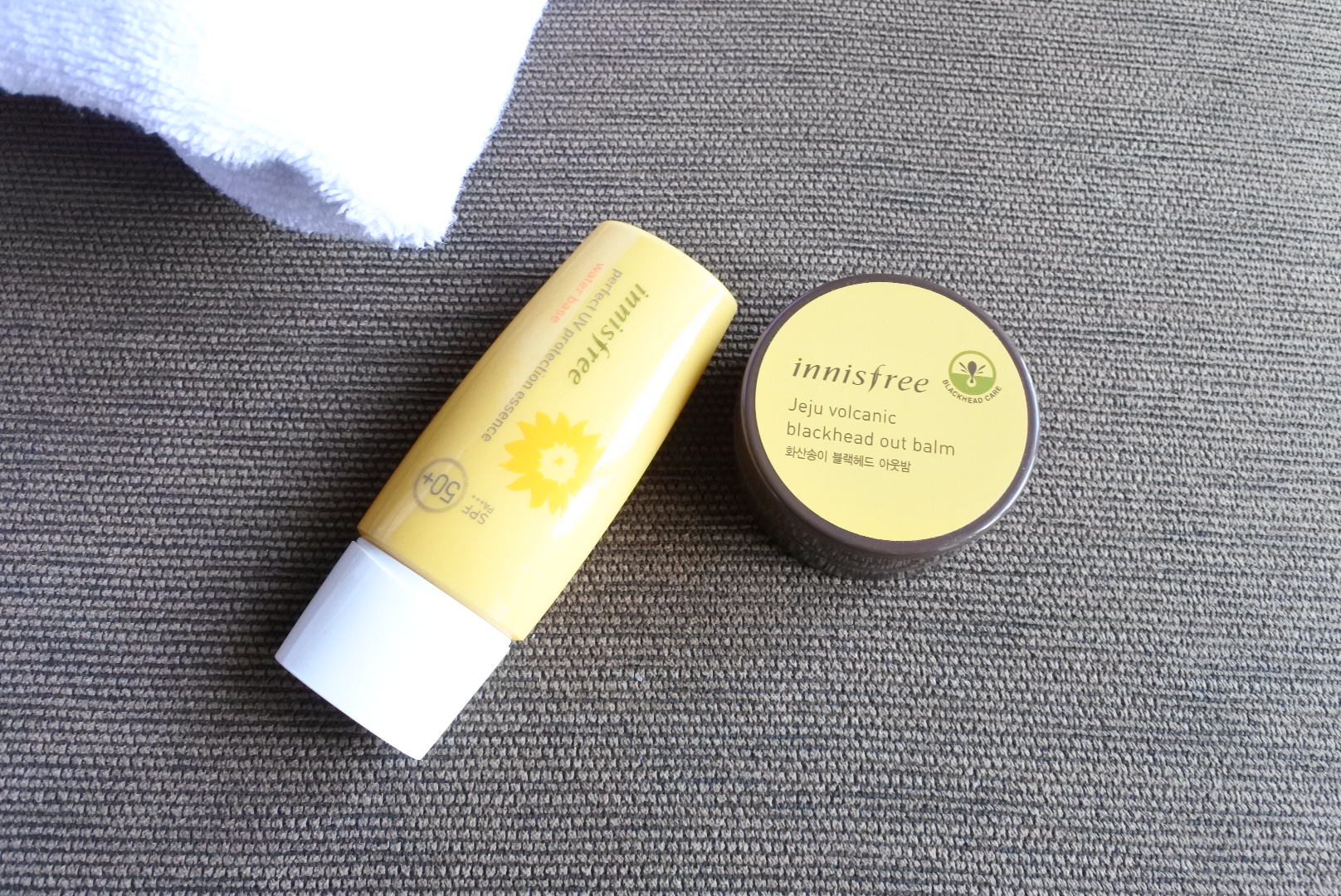 Innisfree volcanic Jeju blackhead balm