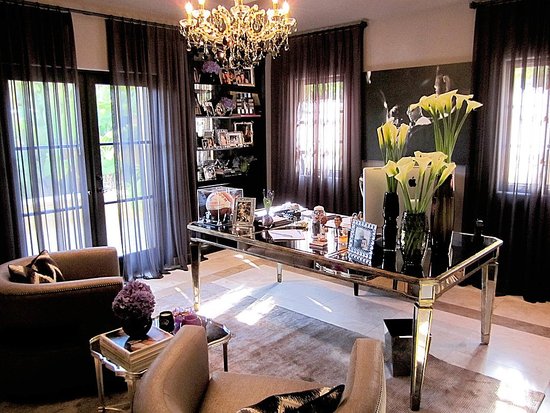 Khloe Kardashian's home office How stunning is this office