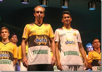 Tigre apresenta uniforme