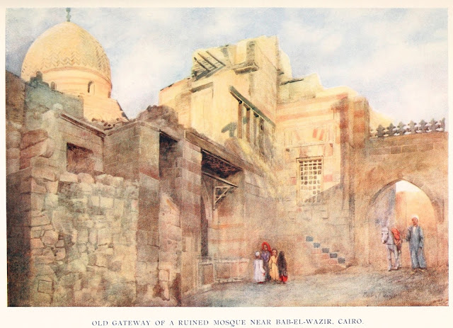 بوابة قديمة لمسجد مهدم قرب باب الوزير - القاهرة