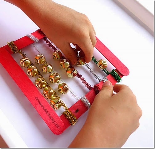 Jingle Bell Abacus - This is such a cute Christmas Activity for kids and fun way to practice counting (early math) for toddler, preschool, and even Kindergarten age kids!