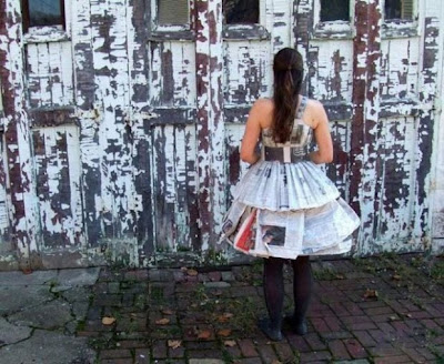 Newspaper dress Seen On coolpicturesgallery.blogspot.com