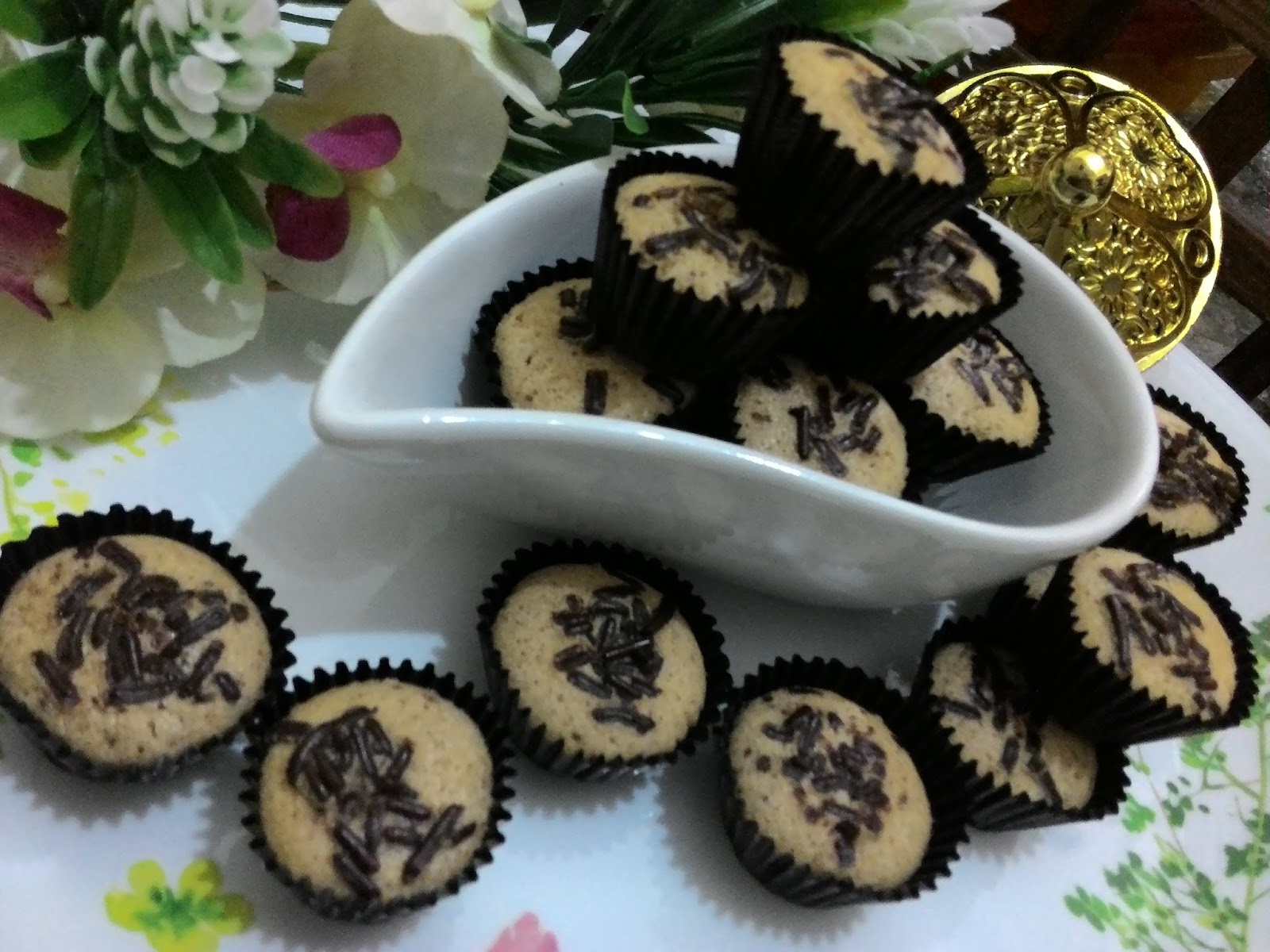 My Best Resepi: MINI CHIPSMORE CUP CAKE