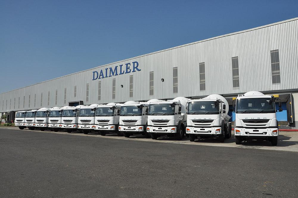 Info Loker Terbaru SMK Bogor Gunung Putri PT Daimler Commercial Vehicles Indonesia (DCVI)