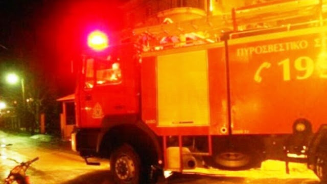 Emprismos ta ximeromata se estiatorio stin Poseidonos