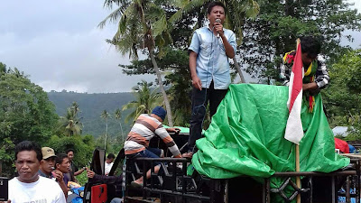 Lambatnya Perbaikan Jalan Provinsi, IMAWI Blokade Jalan