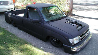 TRUCK BLACK color