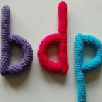 PATRON GRATIS LETRAS AMIGURUMI 22337