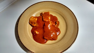 Blog recetas abuela Daría - Pechugas en salsa de tomate picante.