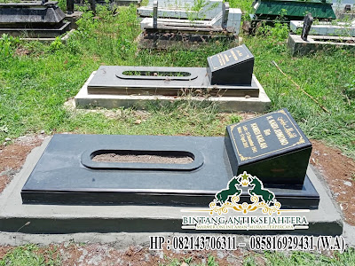 Makam Batu Granit