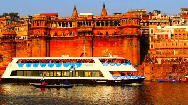 Online Cruise Booking and Boat Booking Rates in Varanasi