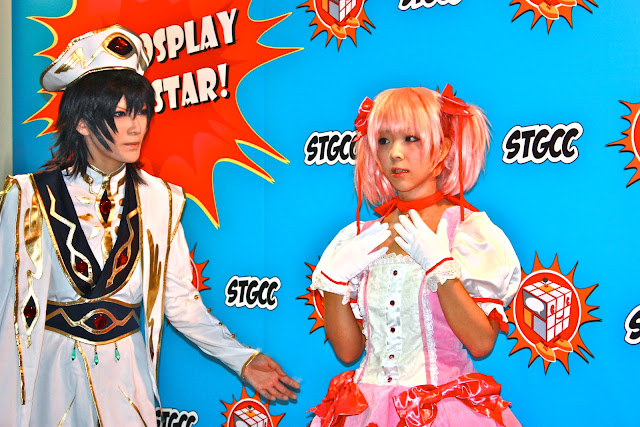 Kosaka Yun and Touya Hibiki Cosplay Singapore Toy Game and Comic Convention