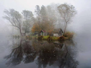 Perkampungan Tasik Hungarian yang misteri. 