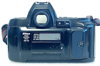 Nikon F-801s, Back