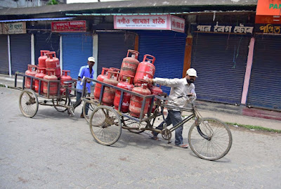 LPG gas cylinder for only Rs.9