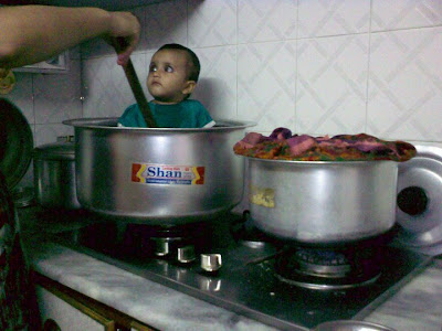 Funny Pakistani kid in kitchen