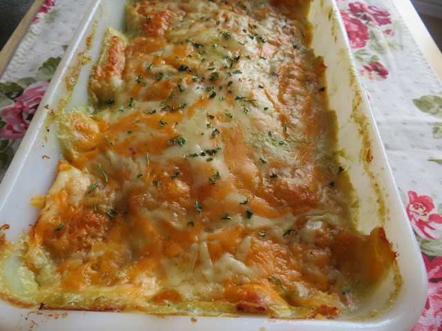 5-Ingredient Chicken Enchilada Bake