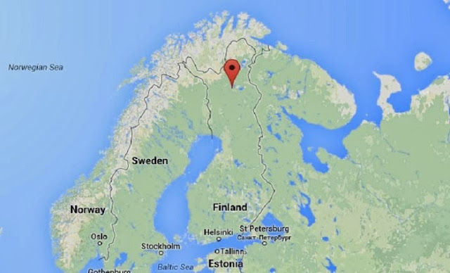 https://blogger.googleusercontent.com/img/b/R29vZ2xl/AVvXsEihBAnvu_ufIrymDEHdcJnFCUtH8H6ceW496NWnWC1AjG3ECPy4GngQIsHefplGPRrLTC1uYC1T4OJStjXIxfuraybWpIXj5VbnvMKJKH2LoL5dxp3_7c1FhLxqqMDbcT43IUTx/s640/Lapland+is+so+far+north,+it%E2%80%99s+basically+in+a+constant+state+of+being+a+winter+wonderland..jpeg