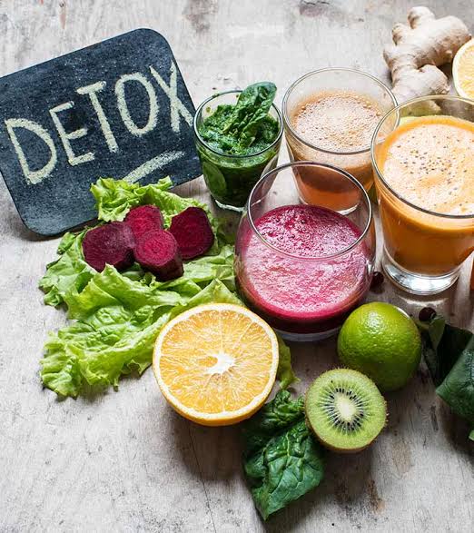 A Detox Diet For Weight Loss: Science-Backed Tips And Tricks