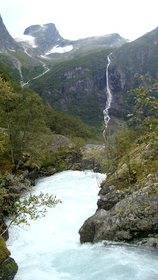 Glaciar Briksdalsbreen