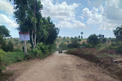 Proyek Pengerasan Jalan ekonomi Desa Kampasi Meci Diduga Syarat Penyimpangan
