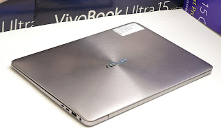 Laptop Slim ASUS ZenBook UX-330U Core i5 Gen7 Series