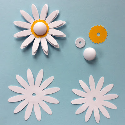 Make durable flowers with printable duct tape sheets on the Silhouette Cameo. Blog post by Janet Packer (Crafting Quine) for Silhouette UK. Wreath design by Snapdragon Snippets.