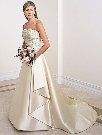 elegant wedding gown