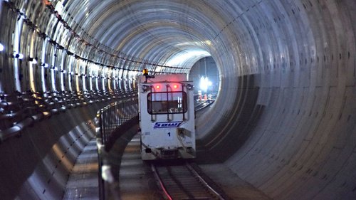 Jokowi Menjelaskan Faktor Yang Mendorong Pembangunan MRT Jakarta