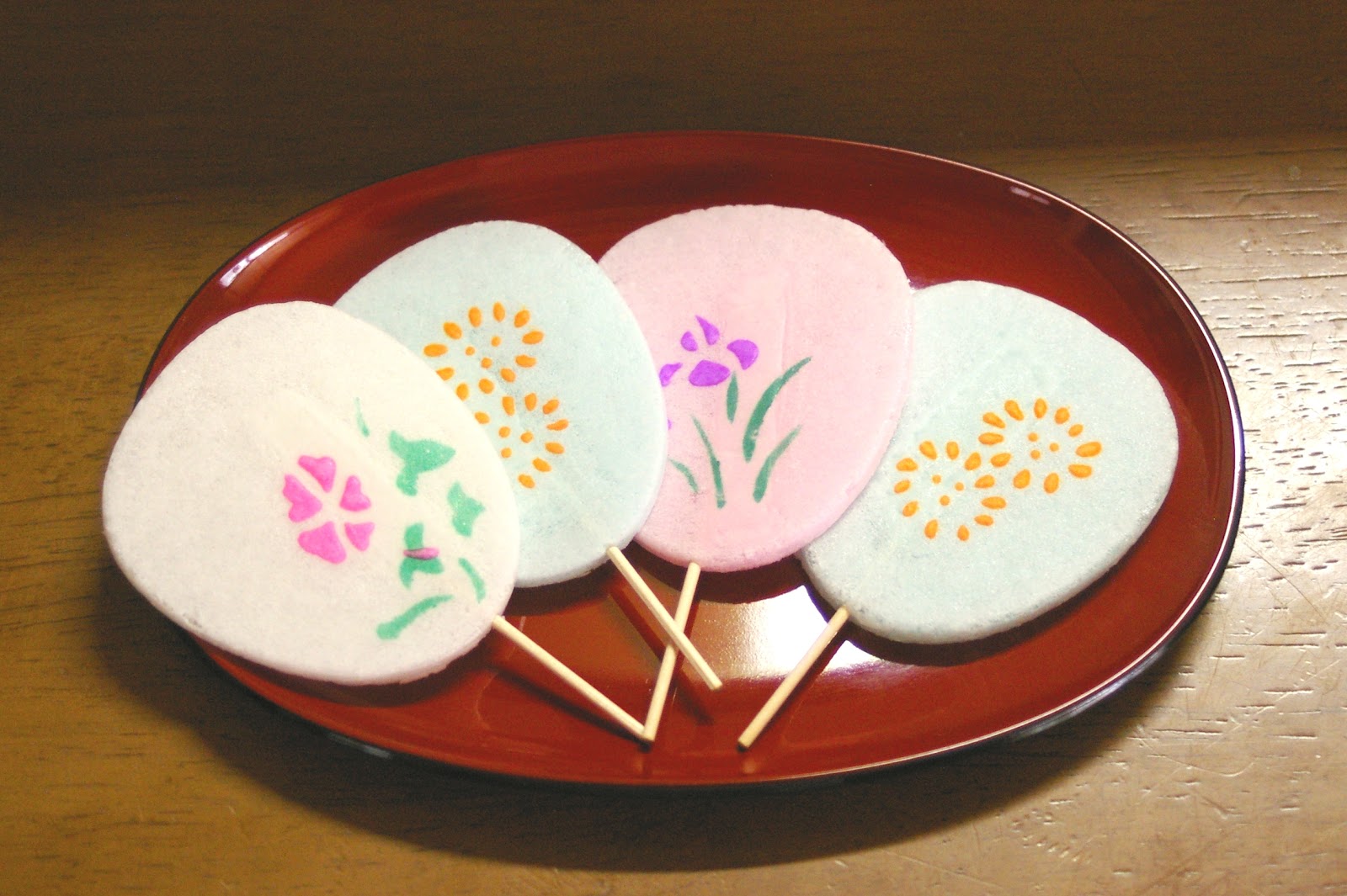 Yamashirodayori うちわ は盆菓子のホームラン王