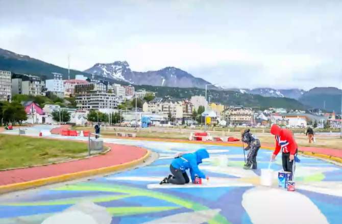 La puesta en valor del mural del Paseo de las Rosas