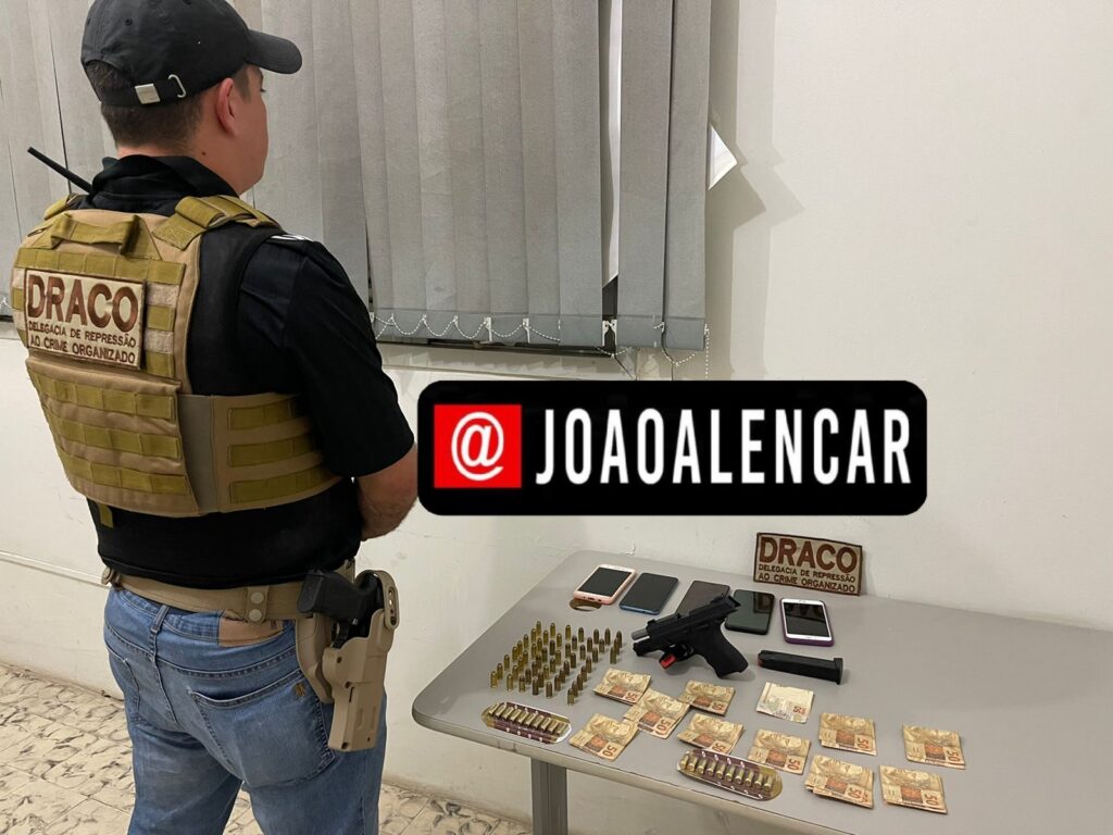 Mulher suspeita de praticar tráficos de armas e drogas é presa com pistola e munições em ação realizada pela DRACO no município de Pombal