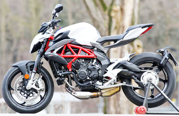 2016 MV Agusta 800cc power review 