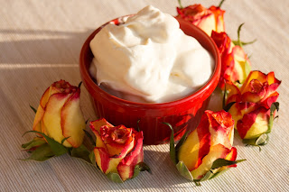 foto di crema chantilly. Ottima per farcire torte e brioches