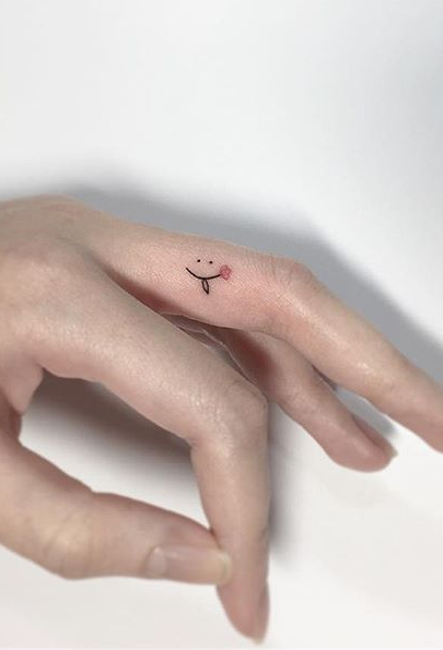 Mini tatuagens femininas