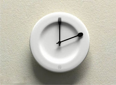 Unusual And Creative Clocks Seen On www.coolpicturegallery.us