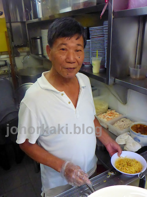 Ah-Hui-Big-Prawn-Noodle-Kovan-Singapore