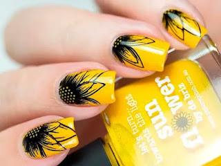 Black sunflower nail designs 2022