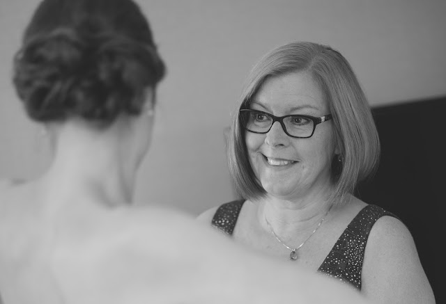 maine wedding photographer Mom and Daughter