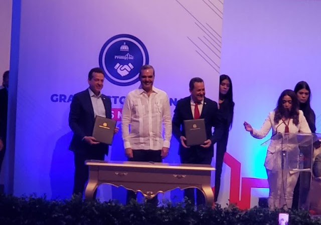  Abinader anuncia incluirán Mipymes a campaña de alimentos a precios de Inespre