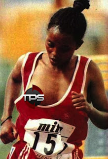 Mulher atleta mostrando mais do que devia (foto 4)