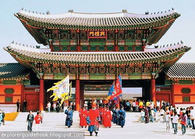 10 Tempat  Wisata  Populer di Korea  Selatan  Explorer Guidebook