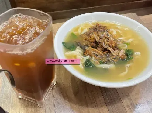 ahcheng-Pan-Mee-Soup