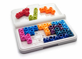 http://www.smartgamesandpuzzles.com/inventor/IQXOXO.html