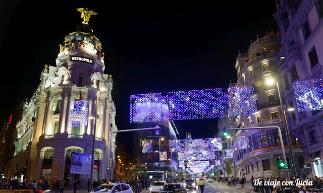 Madrid, España, Navidad, Fiestas, Gran Vía, Luces, Noche