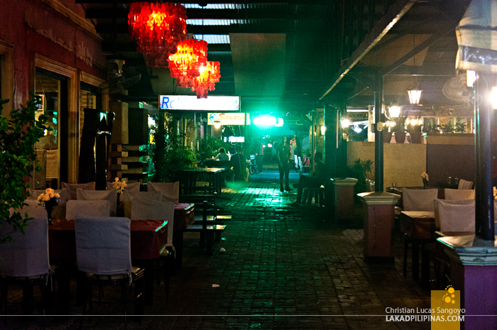 Closing Time at Aling Tonya's Seafood Dampa in Macapagal